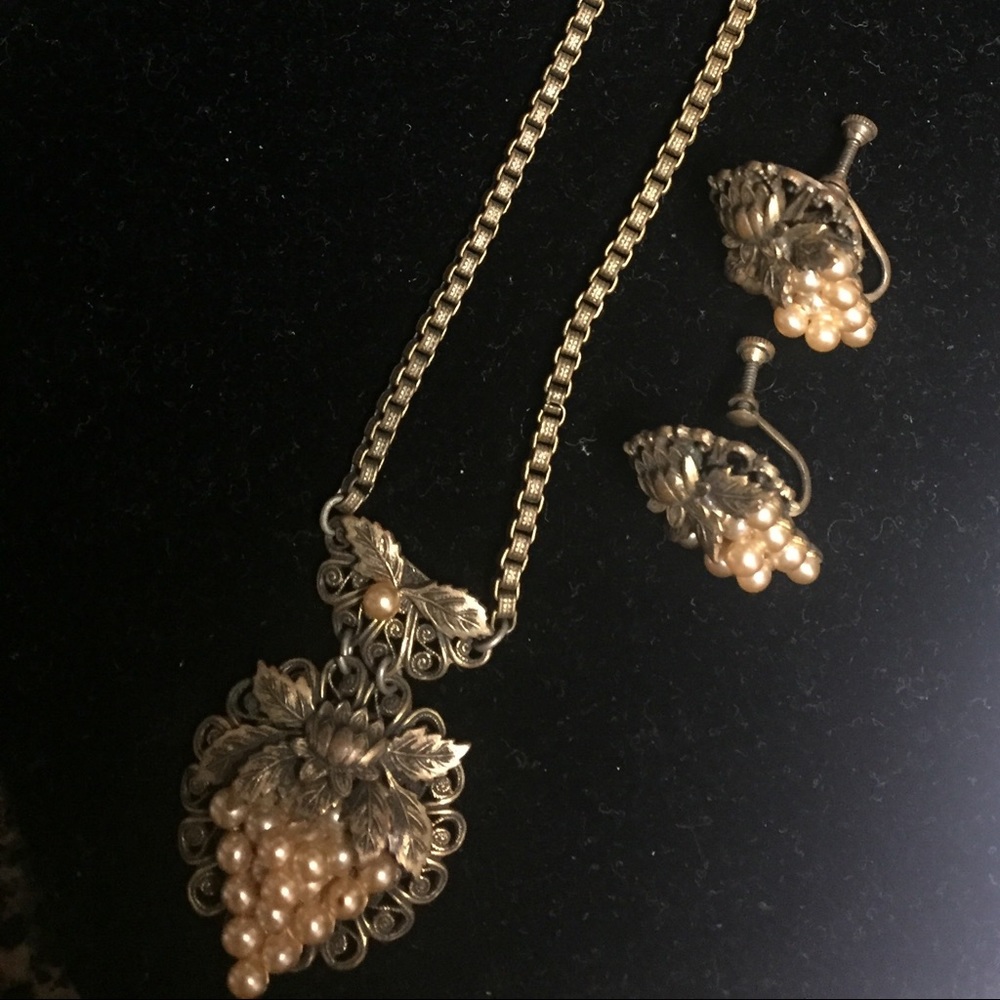 Vintage Necklace & Earrings